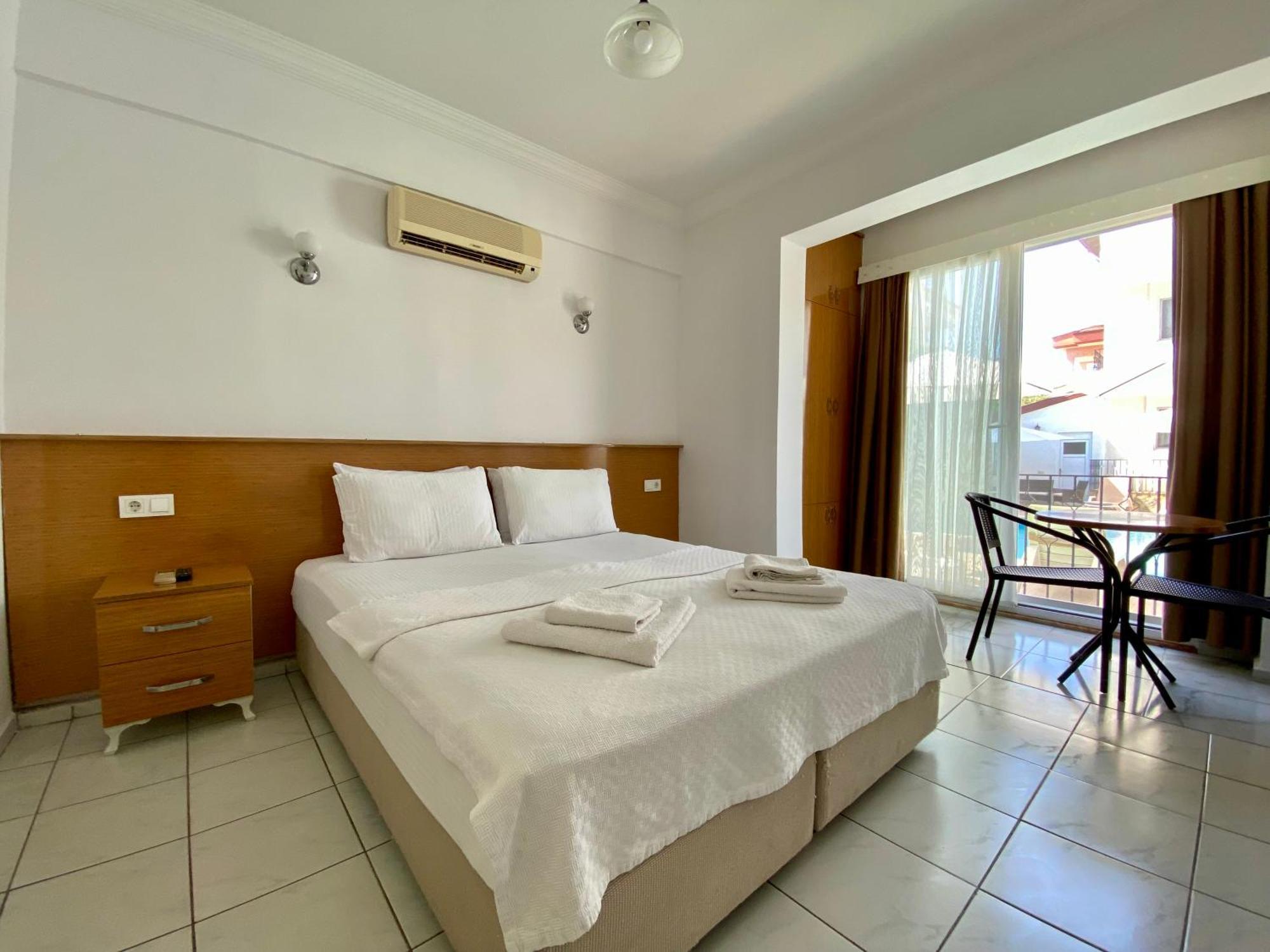 Cam Hotel Fethiye Exterior photo